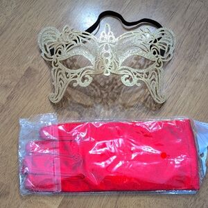 ⭐3/$12⭐ Halloween Costume Mask & Gloves